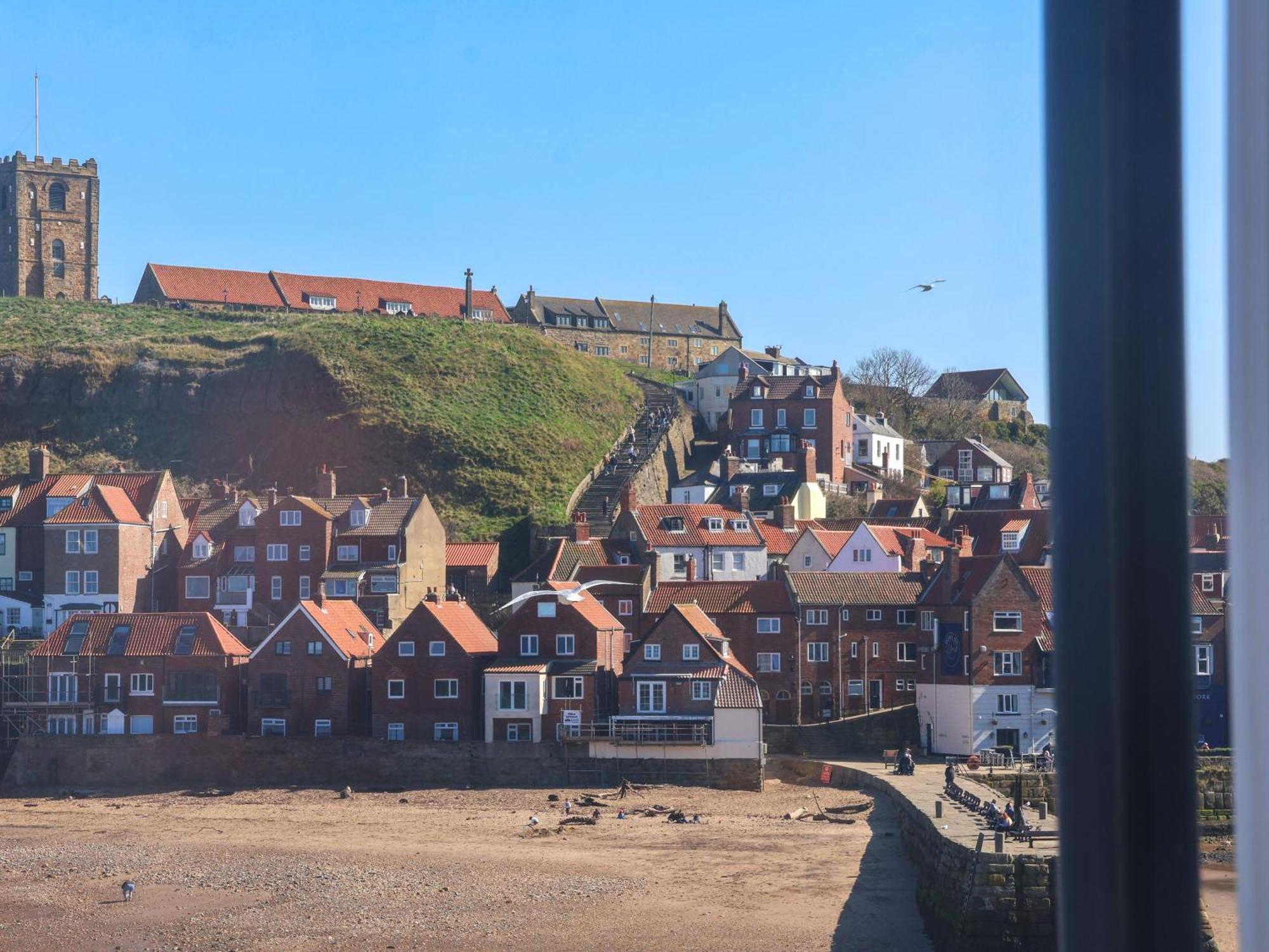 Beachfront Holiday home Whitby